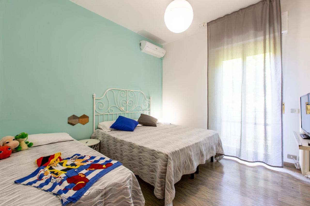 Battigia Rimini - Appartamenti Vacanze Eksteriør billede