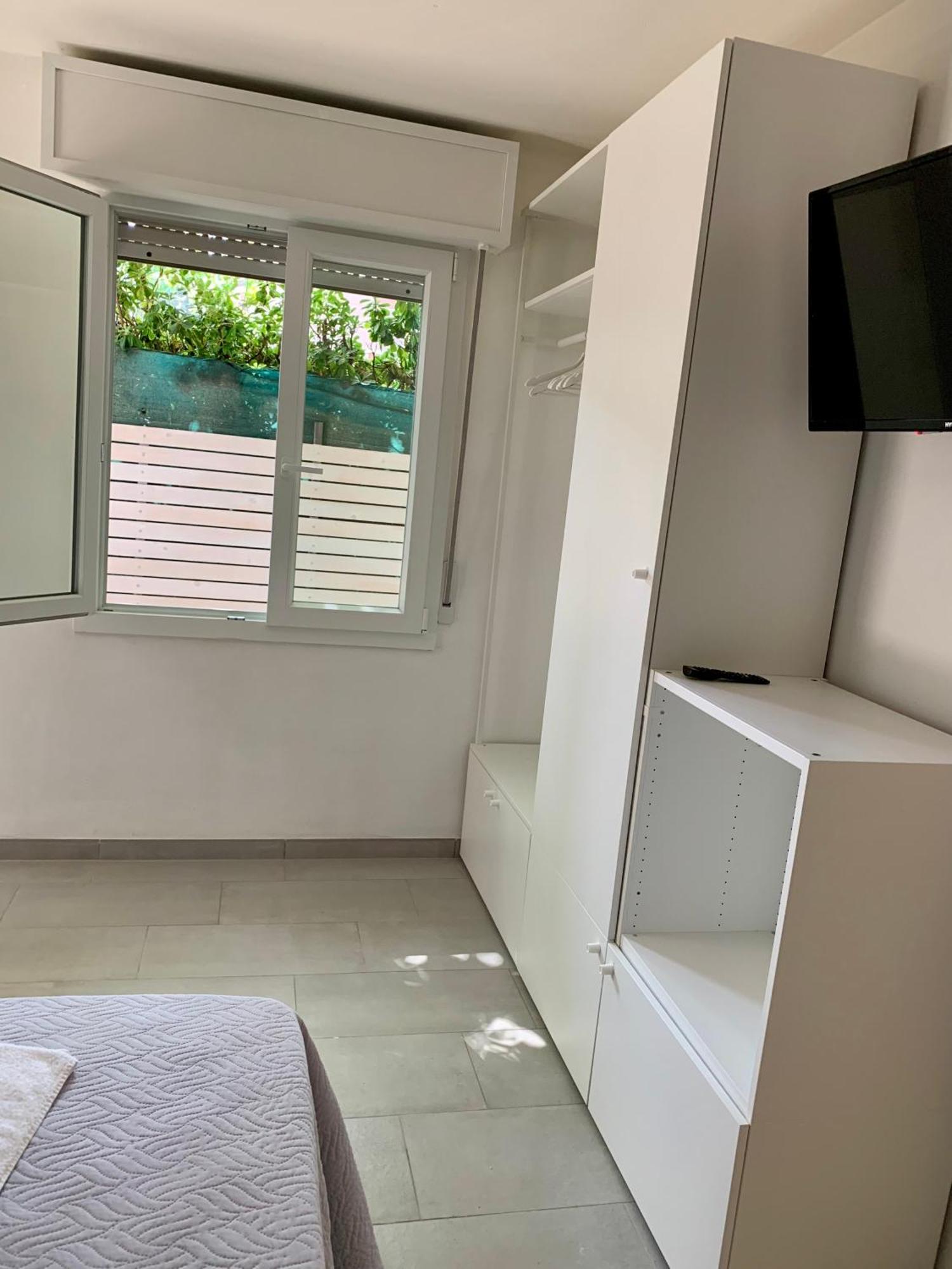 Battigia Rimini - Appartamenti Vacanze Eksteriør billede